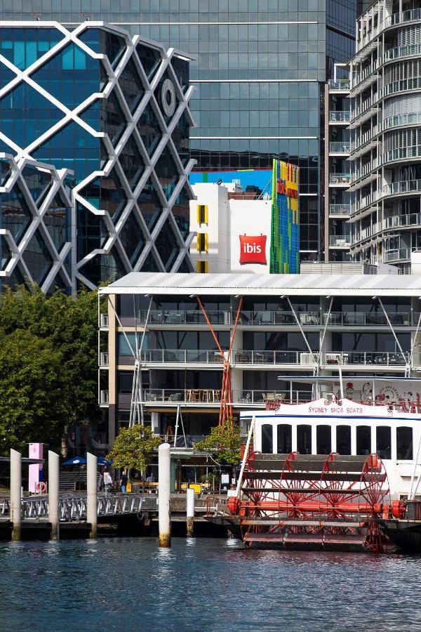 Ibis Sydney Barangaroo Hotel Exterior photo